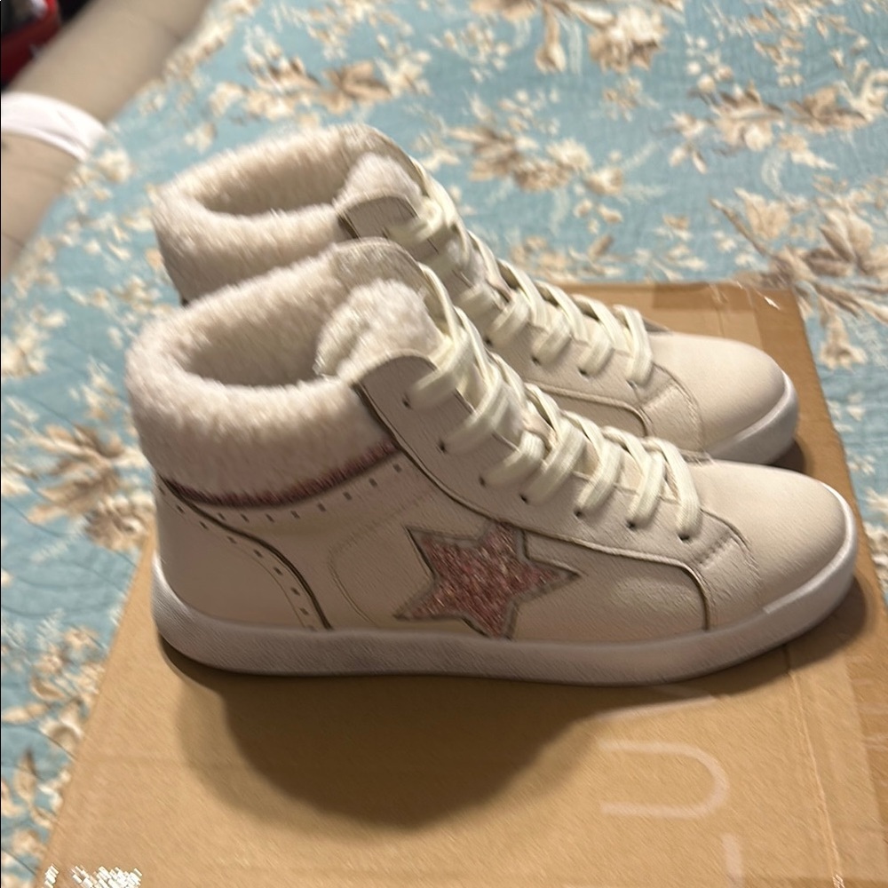 Women's White High-Top Sneakers with Star Detail